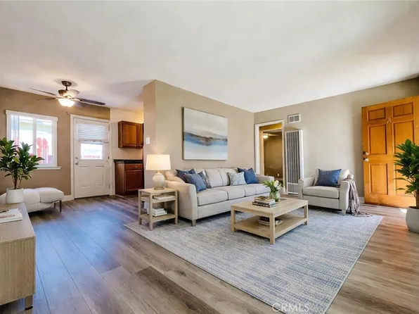 2536 Orange Ave #F, Costa Mesa, CA 92627