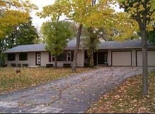 4180 N 137th St, Brookfield, WI 53005