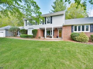5 Thoresen Rd, Warren, NJ 07059