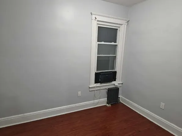 193 Virginia Avenue image 4 of 8