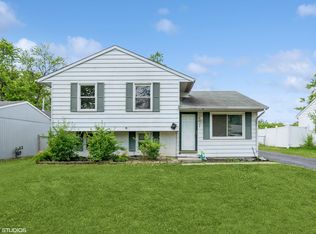 22636 Theodore Ave, Sauk Village, IL 60411