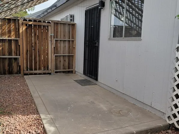 108 Coogan, 108 E Coogan Dr #9, Henderson, NV 89011