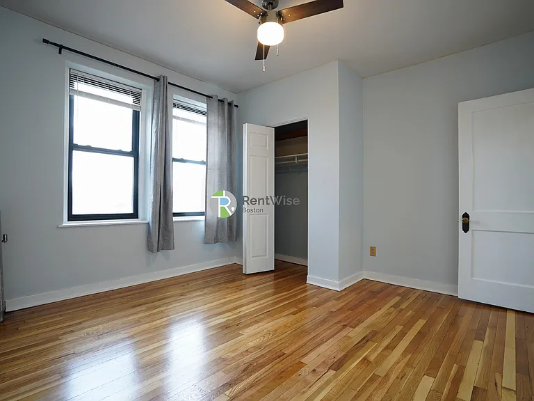1400 Commonwealth Ave #15 — Photo 16