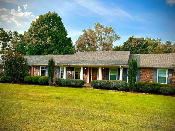 436 Shoals Ave, Killen, AL 35645