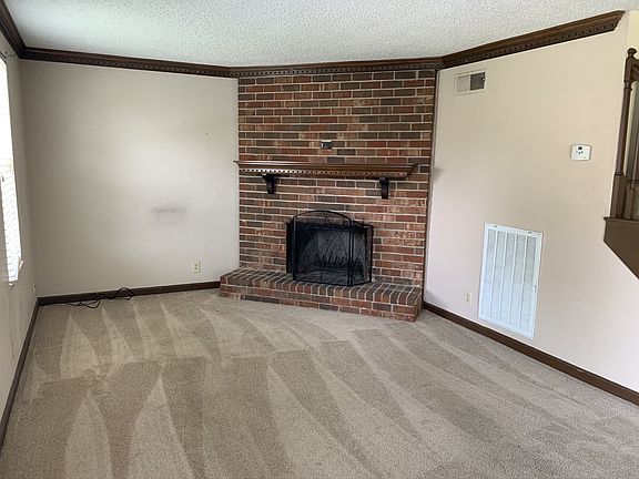 3rd image of 3720 Colonial Heritage Dr