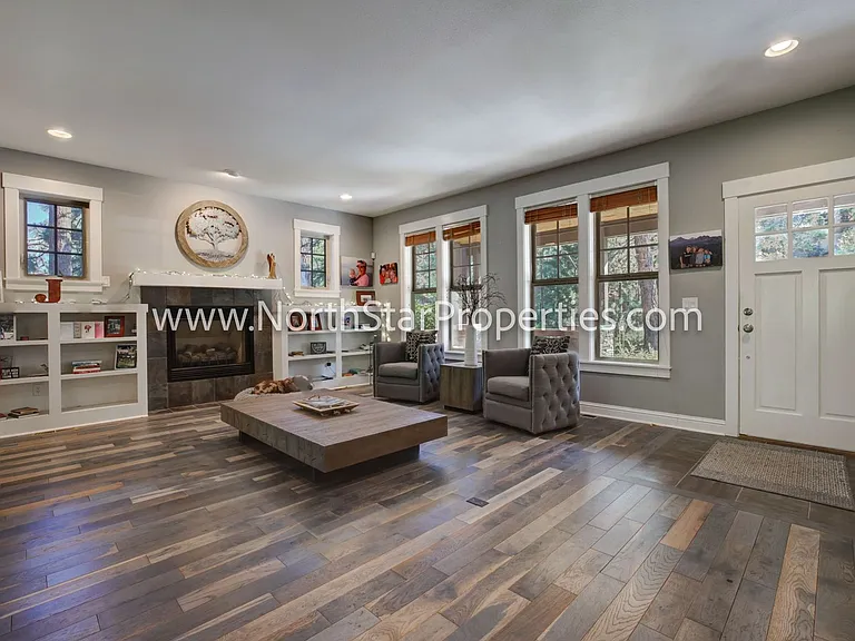 1630 NW Albany Ave — Photo 22