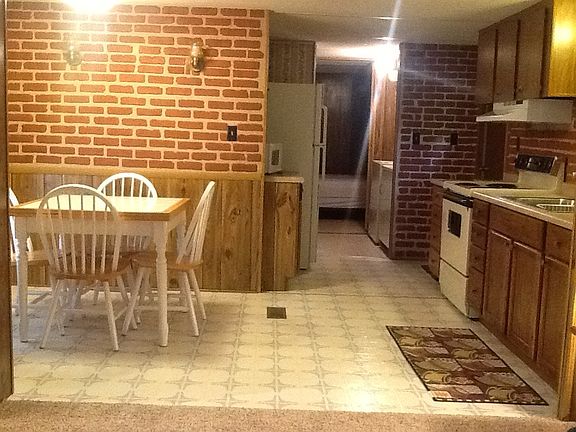 Kitchen/Dining