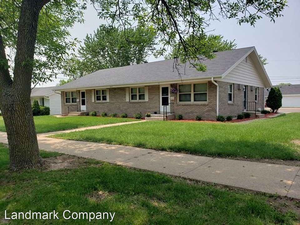 1st image of 2804 Richard Dr #303