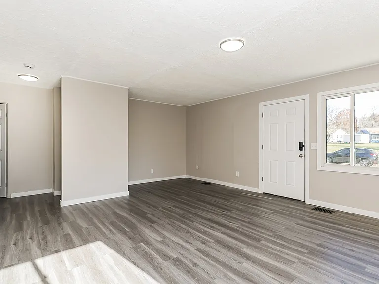 1824508_021_living_room_13321232.jpg