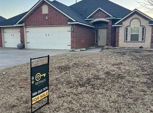 1325 NE Saddle Rock Dr, Elgin, OK 73538