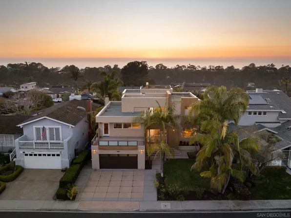 14210 Half Moon Bay Dr, Del Mar, CA 92014