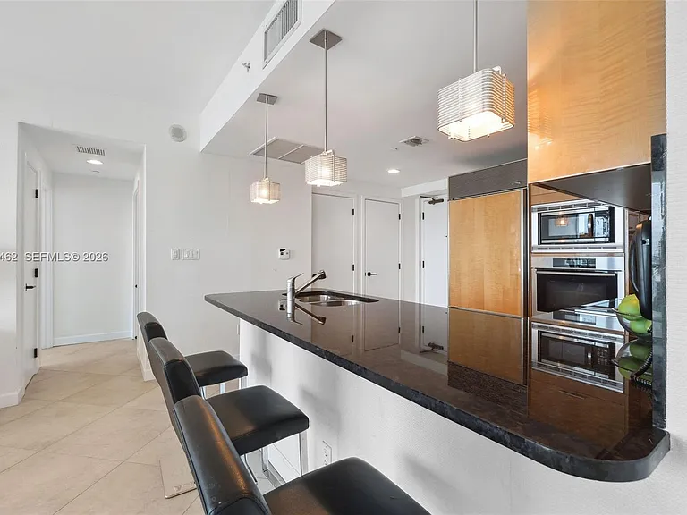 6799 Collins Ave #1106 — Photo 5