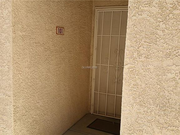 2nd image of 509 Indian Bluff St Unit 102