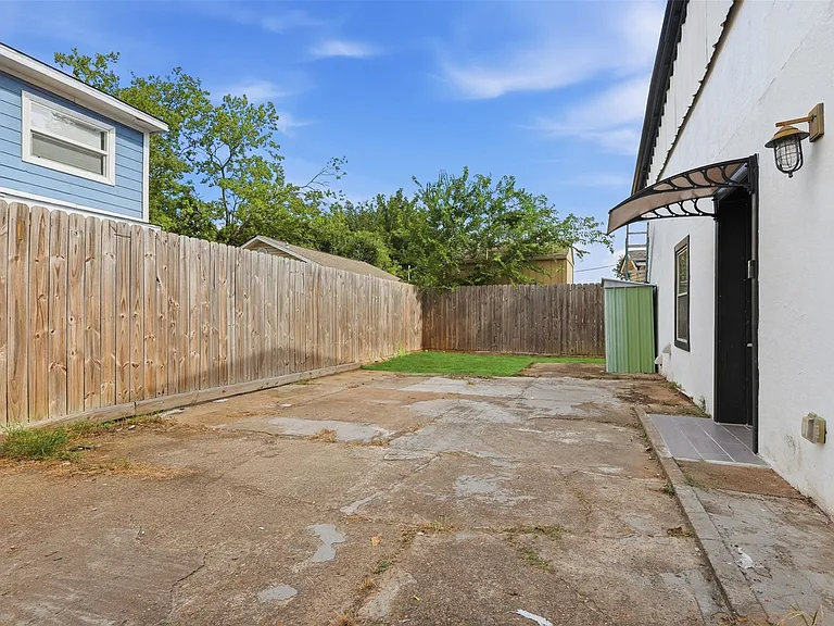 324 Johnson St #B — Photo 19