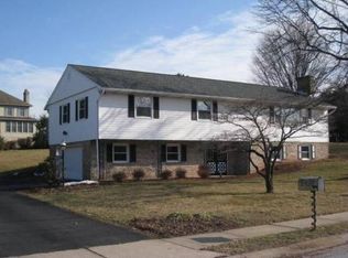 1790 Lilac Rd, York, PA 17408