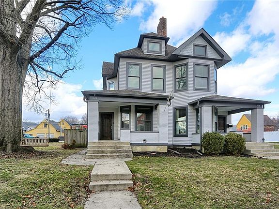 2nd image of 1526 N Carrollton Ave