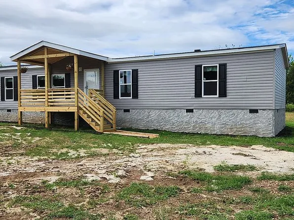 605 Bahamas Dr, Chatsworth, GA 30705