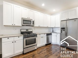 2505 N Springfield Ave #1E, Chicago, IL 60647