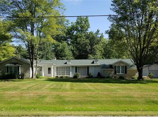 4511 Ranchwood Rd, Akron, OH 44333