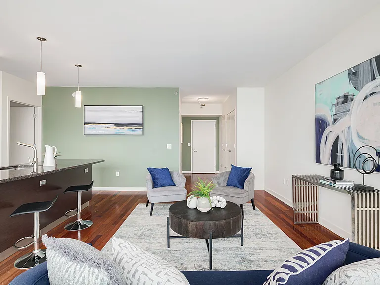 2101 Market St #3201 — Photo 6