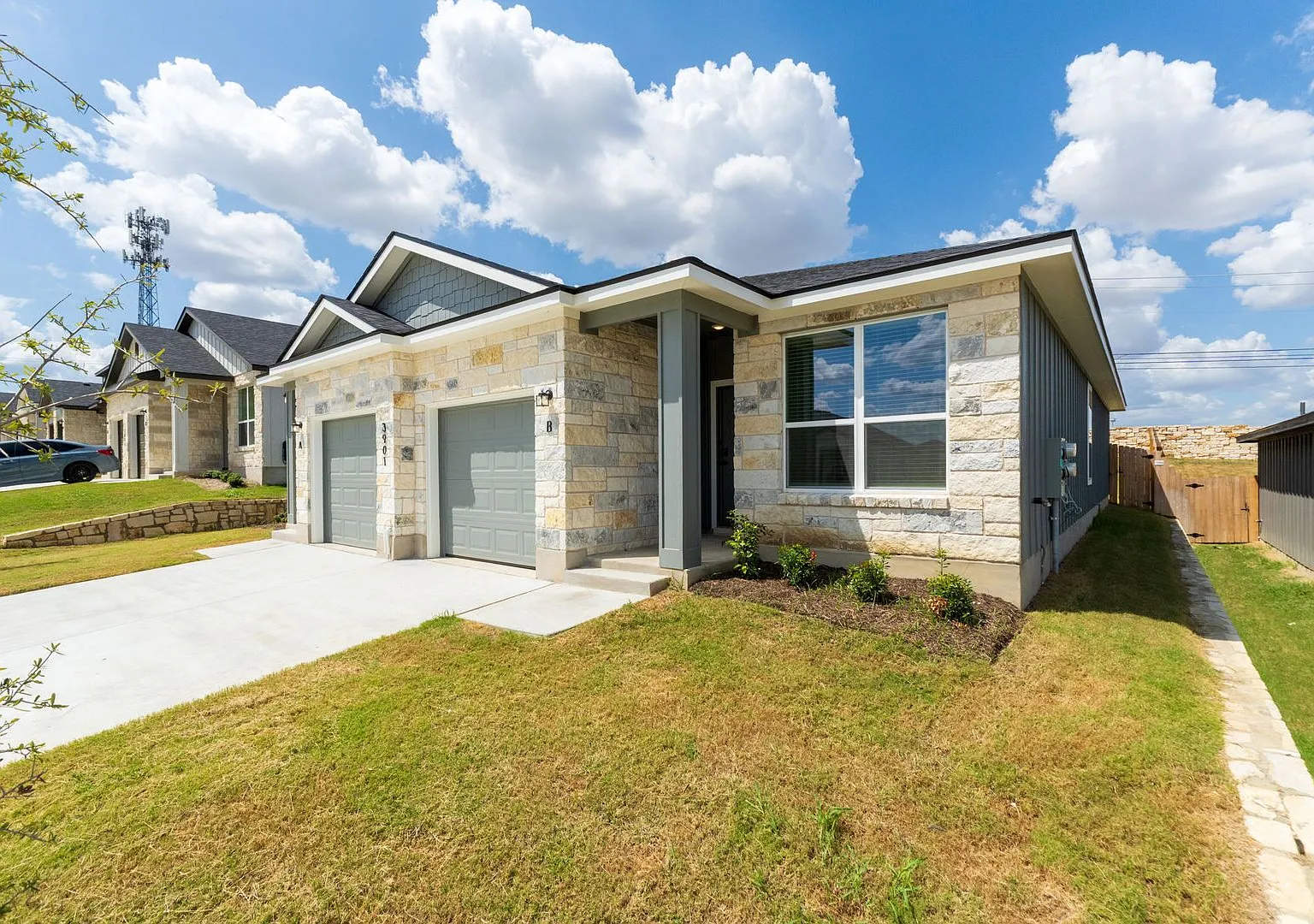3901 American Elm Dr. — Photo 2