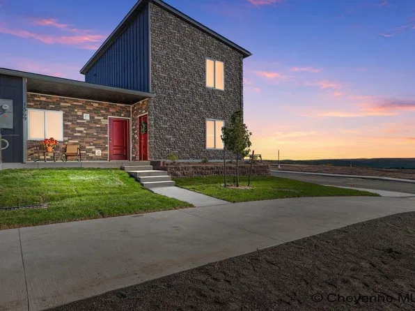 1564 Corey Pl, Cheyenne, WY 82007