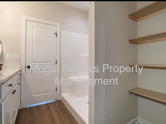 4th image of 2945 S Maize Ct #100