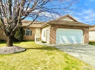3073 E Brookstone Cir, Ammon, ID 83406