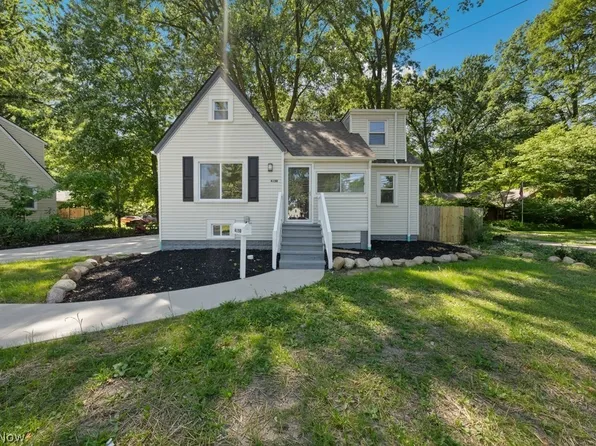 4150 Clague Rd, North Olmsted, OH 44070