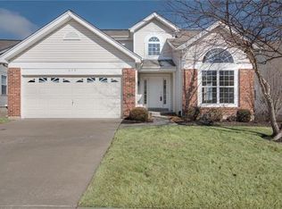 679 Bluffs View Ct, Eureka, MO 63025