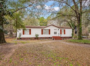 147 Sand Pit Dr, Ridgeville, SC 29472