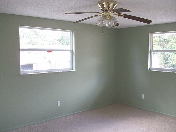 4th image of 8617 Indies Dr