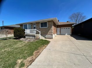 6 Park Ave, Saint Catharines, ON L2P 1R1