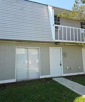 2nd image of 3315 Kabel Dr