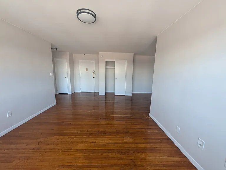 450 Lincoln Ave #C2 — Photo 8