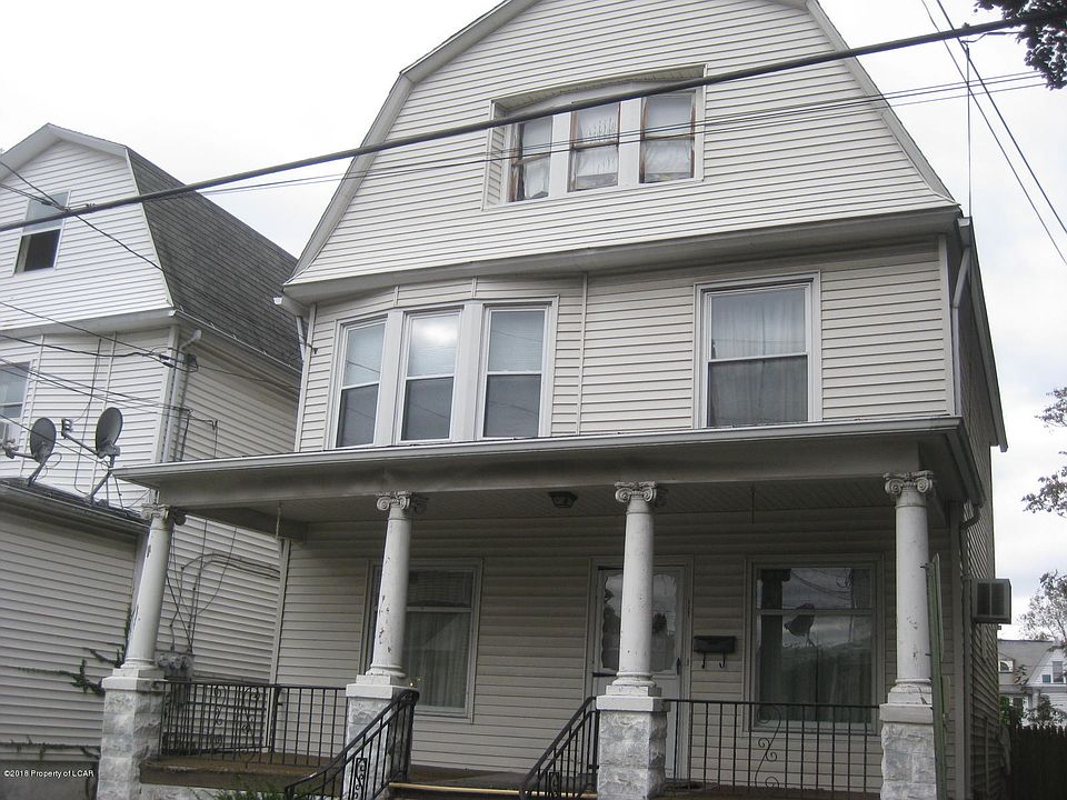 1st image of 134 Sambourne St