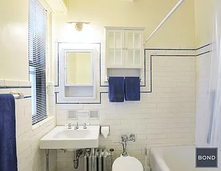 Rented by Bond New York