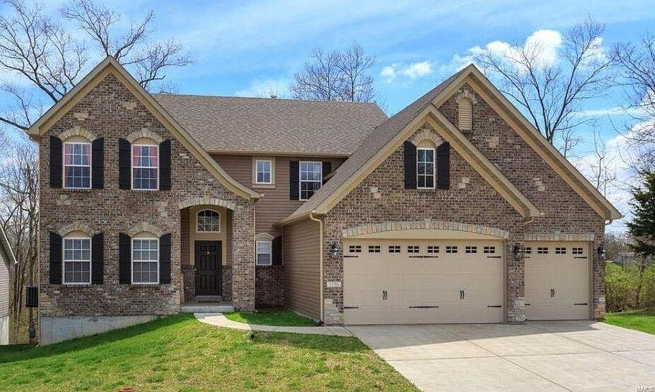 2nd image of 1330 Spring Lilly Dr