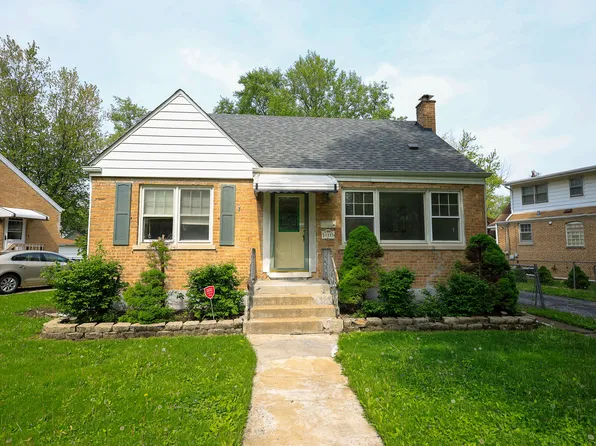 21137 Maple St, Matteson, IL 60443