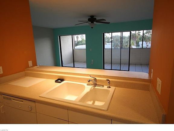 5th image of 7012 Constitution Blvd #206