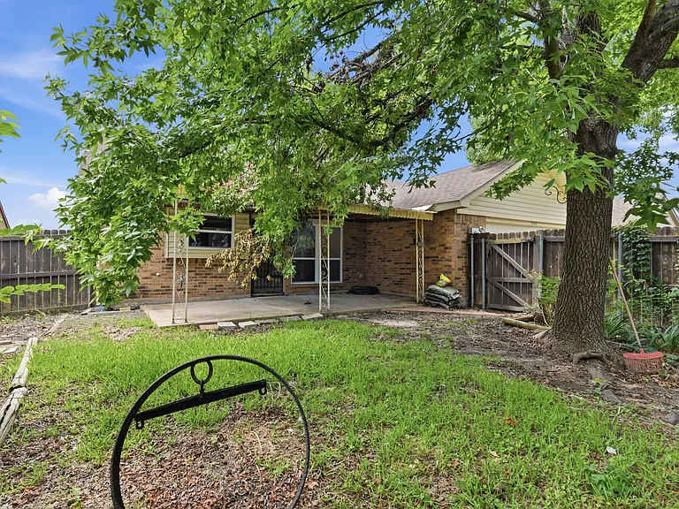 9305 Shipman St — Photo 30