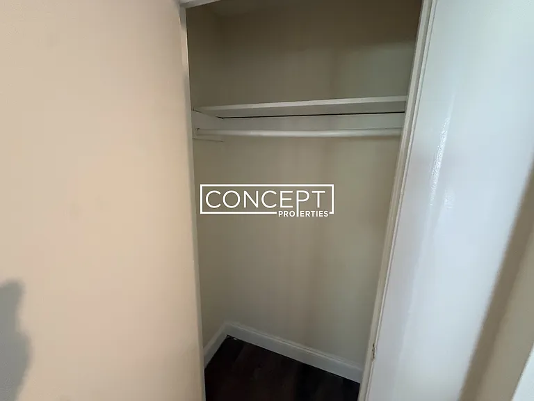 Dustin St — Photo 5
