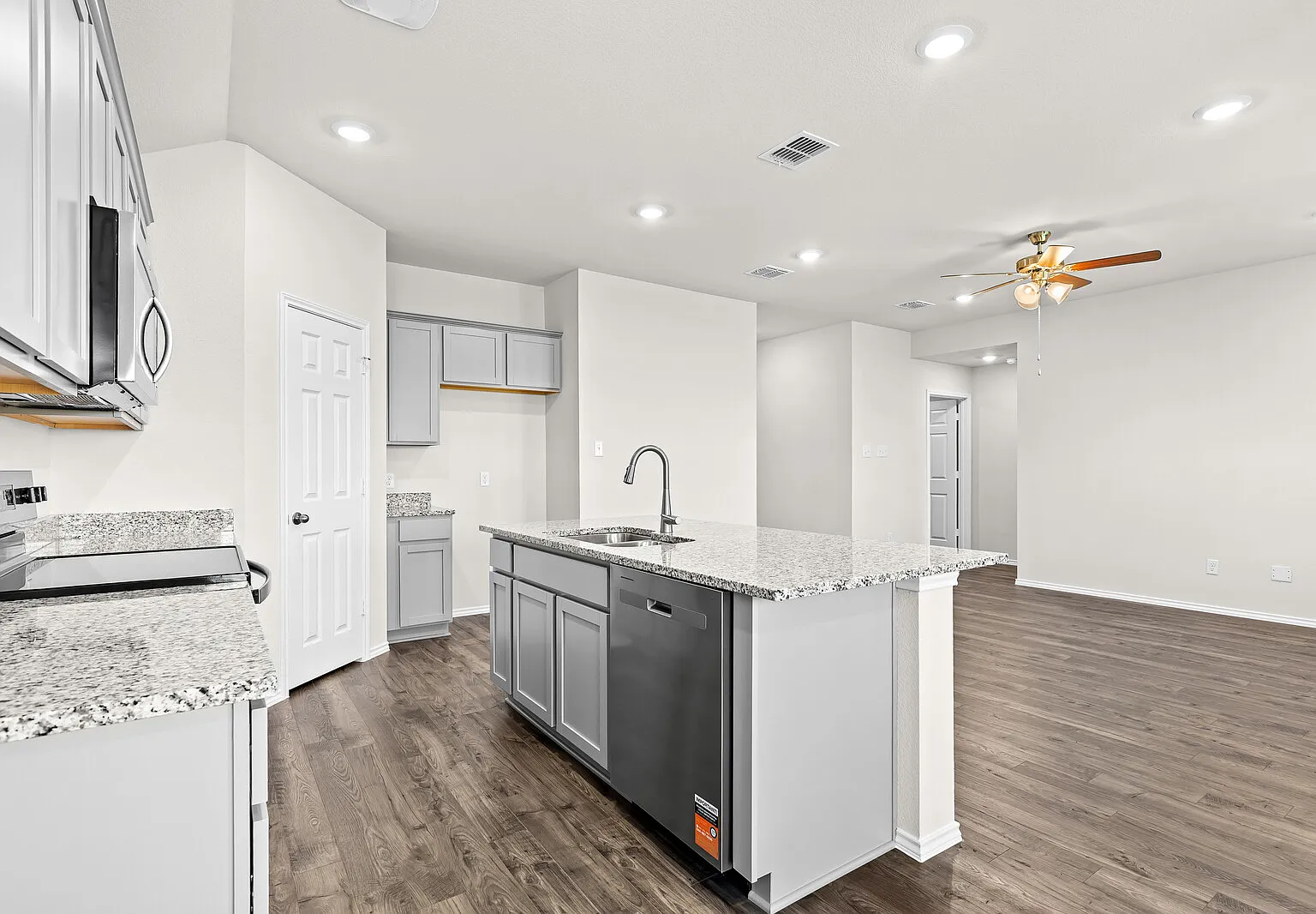 10408 Neptune Court - 1 — Photo 4