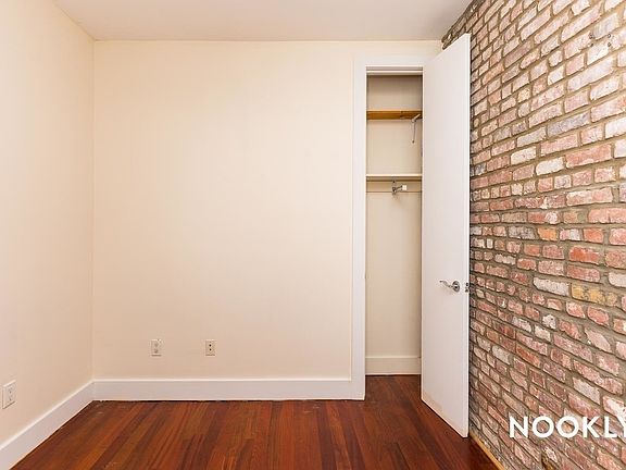 5th image of 1013 Pacific St #2A