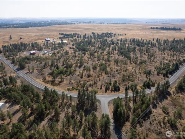 35000 Miles Creston Road N, Creston, WA 99117