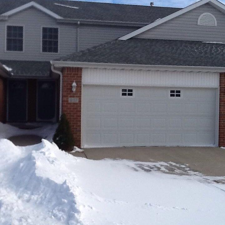 1st image of 841 Lowell Ave