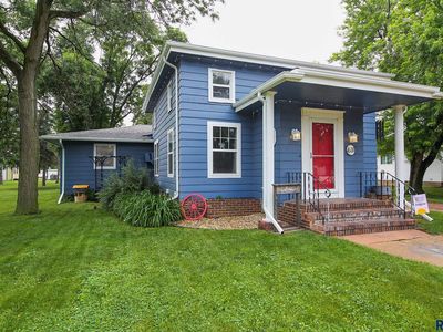 631 E 2nd St, Bridgewater, SD, 57319