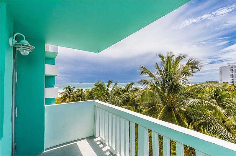 1st image of 301 Ocean Dr APT 504