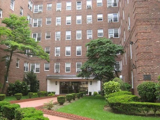 1st image of 8675 Midland Pkwy APT 6T