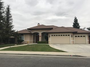 13905 Meritage Ct, Bakersfield, CA 93314